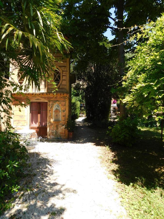 Appartamento Con Piscina Immersa Nel Verde Cascina Buitenkant foto